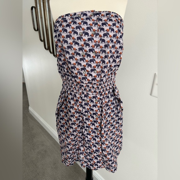 BCBGeneration Dresses & Skirts - NWT BCBGeneration Strapless Elephant Print Dress Navy Orange Safari BUTTON Large